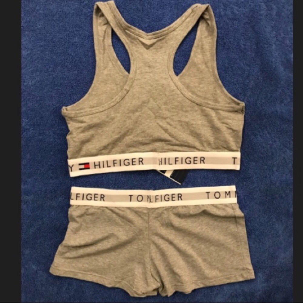 Tommy Hilfiger set